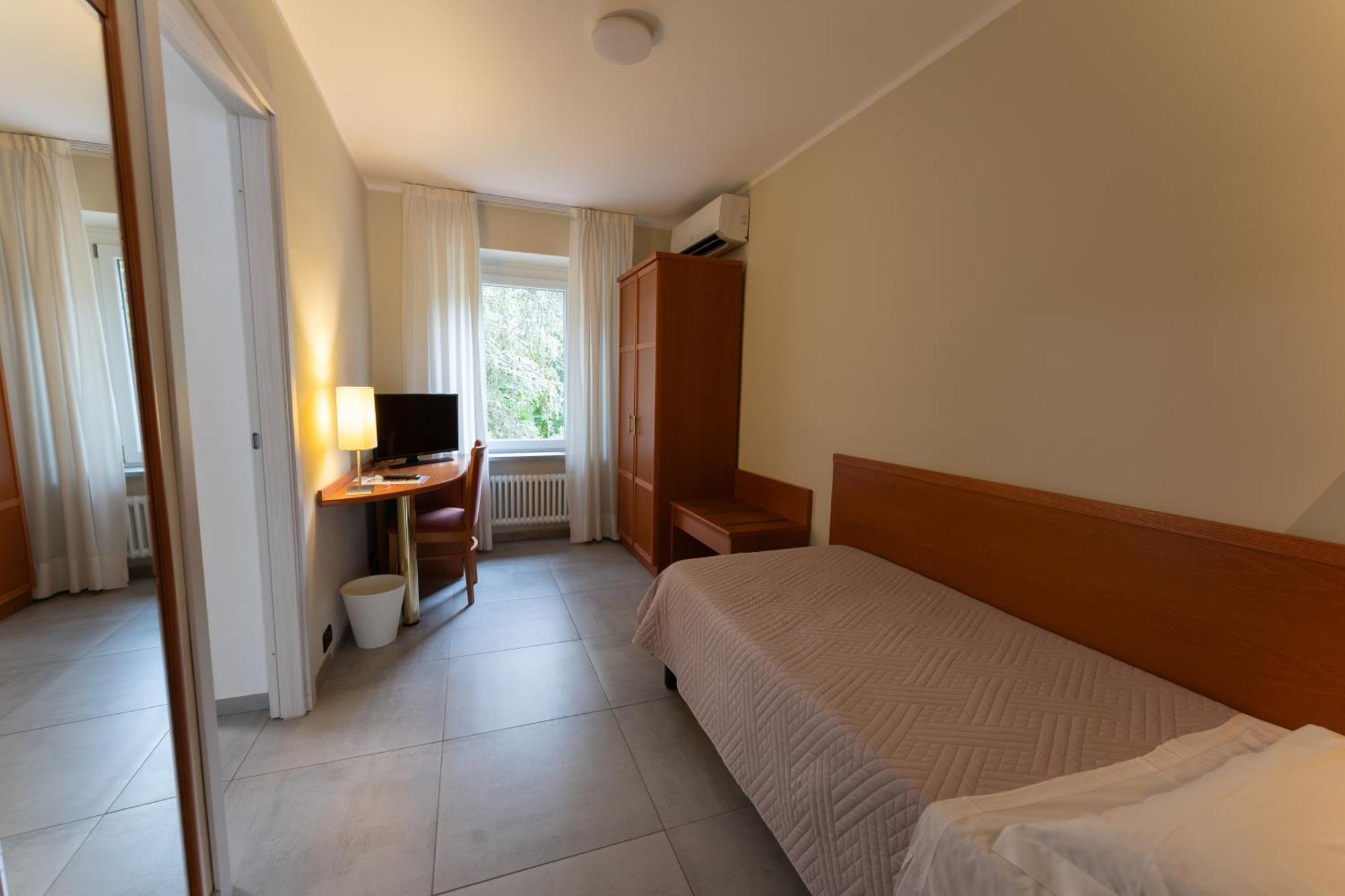 Terme Di Monte Valenza Hotel Екстериор снимка